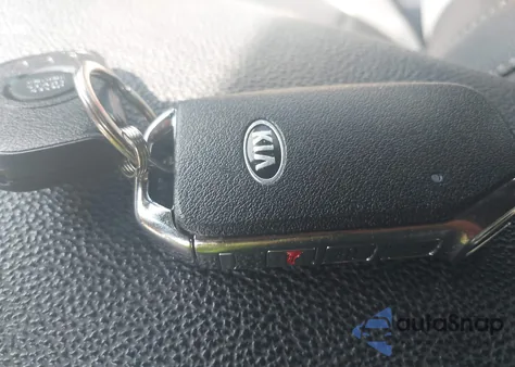 2020 Kia Forte Ex z USA, uszkodzony, nr VIN 3KPF54AD1LE165703